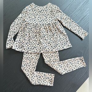 Adorable Leopard Matching set!
